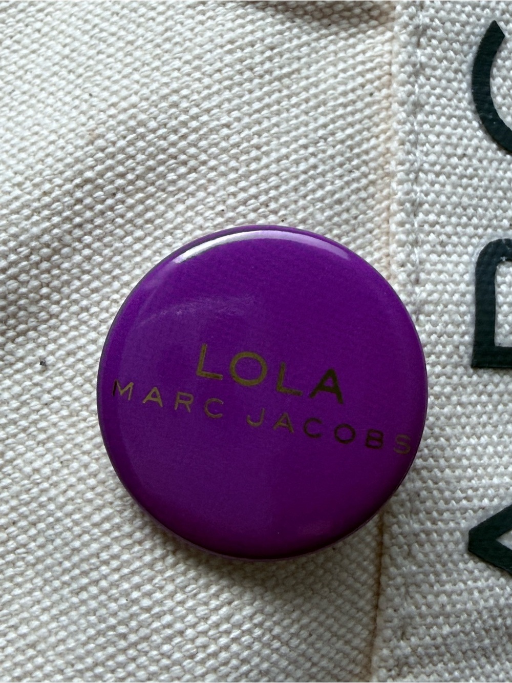 MARC JACOBS Fragrances Promotional Tote Bag - Picture 5 of 12
